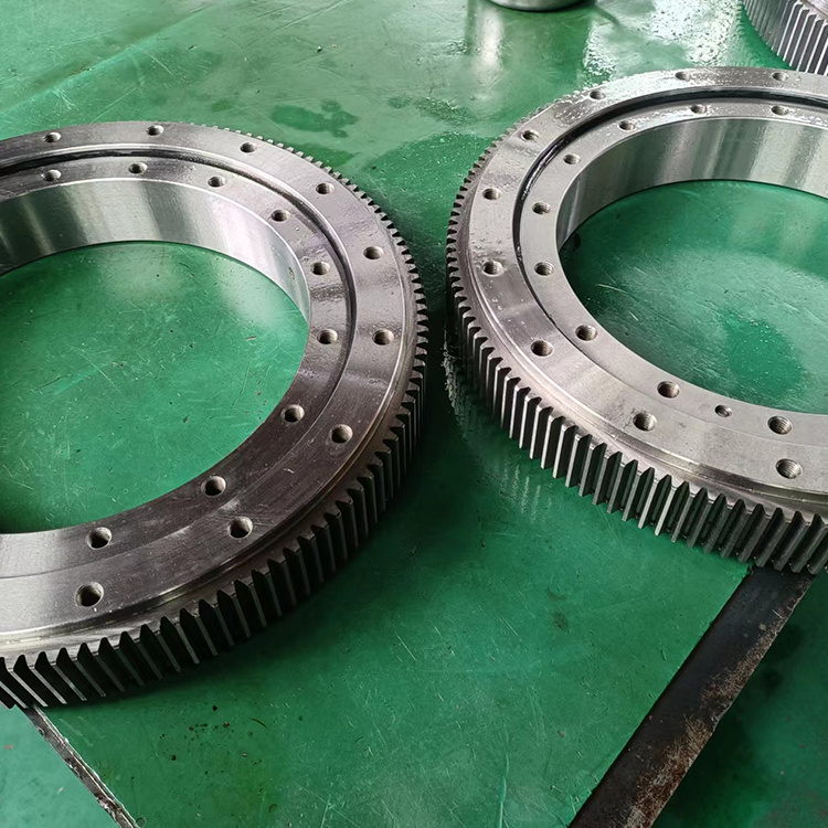 轉盤軸承外圈晃動怎么辦？解決方法